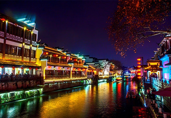 景觀亮化工程設(shè)計要注意哪些問題 景觀亮化工程設(shè)計要注意哪些問題