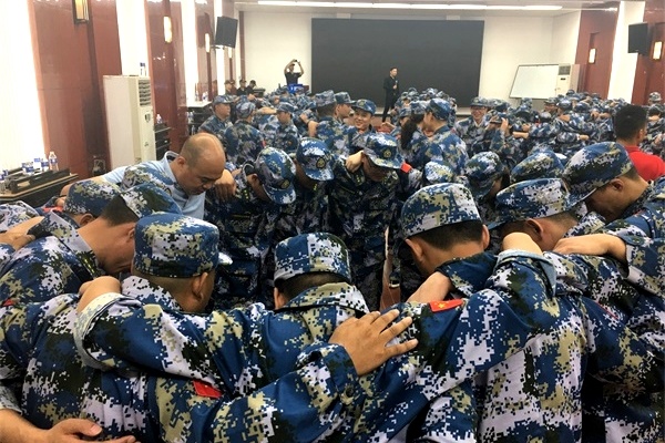 第六屆河南牛商爭(zhēng)霸賽正式開(kāi)賽，明亮照明全力以赴！